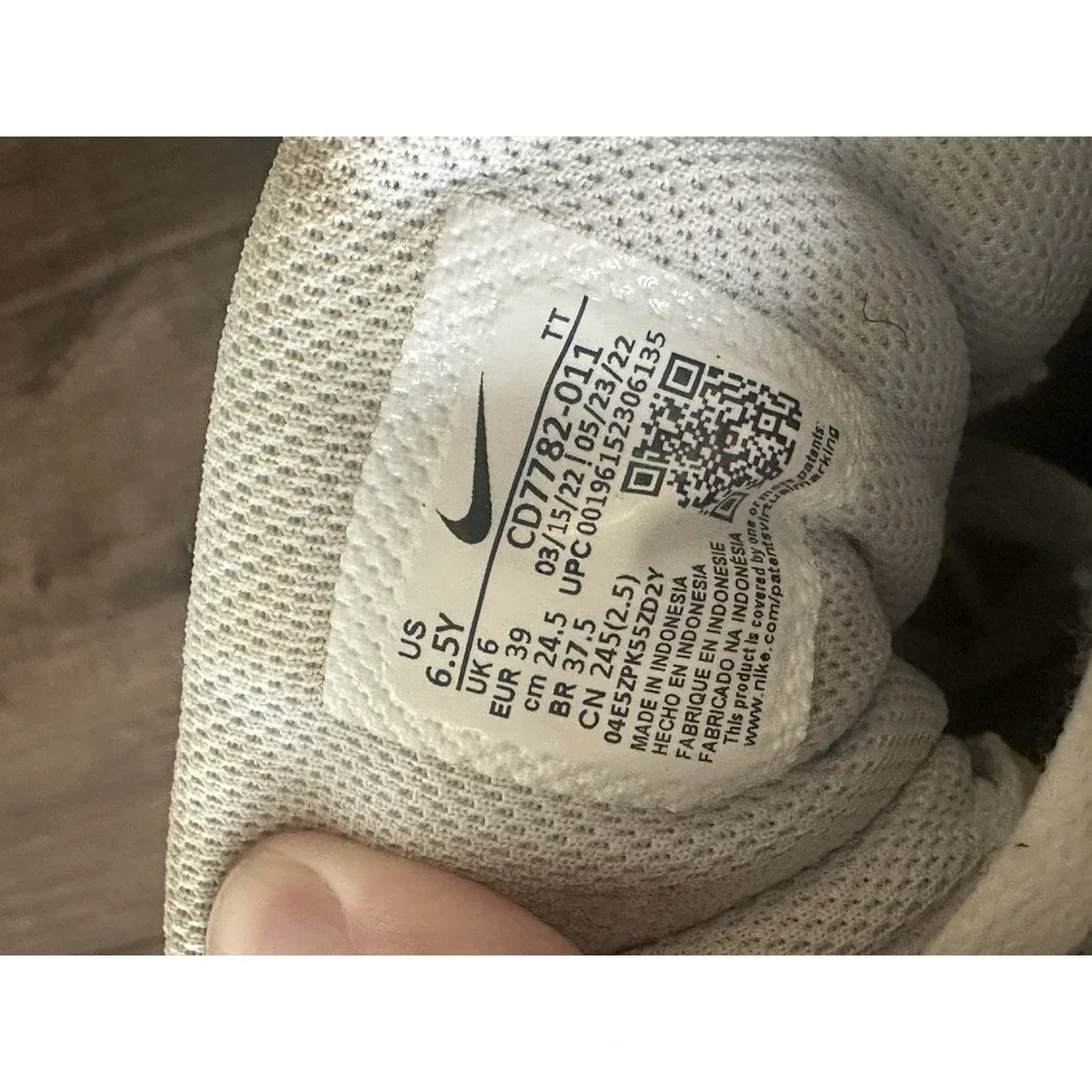 NIKE SIZE 6.5‎ YOUTH All Day Play High Top Sneakers White Mint Gray CD7782-011 - Picture 9 of 9